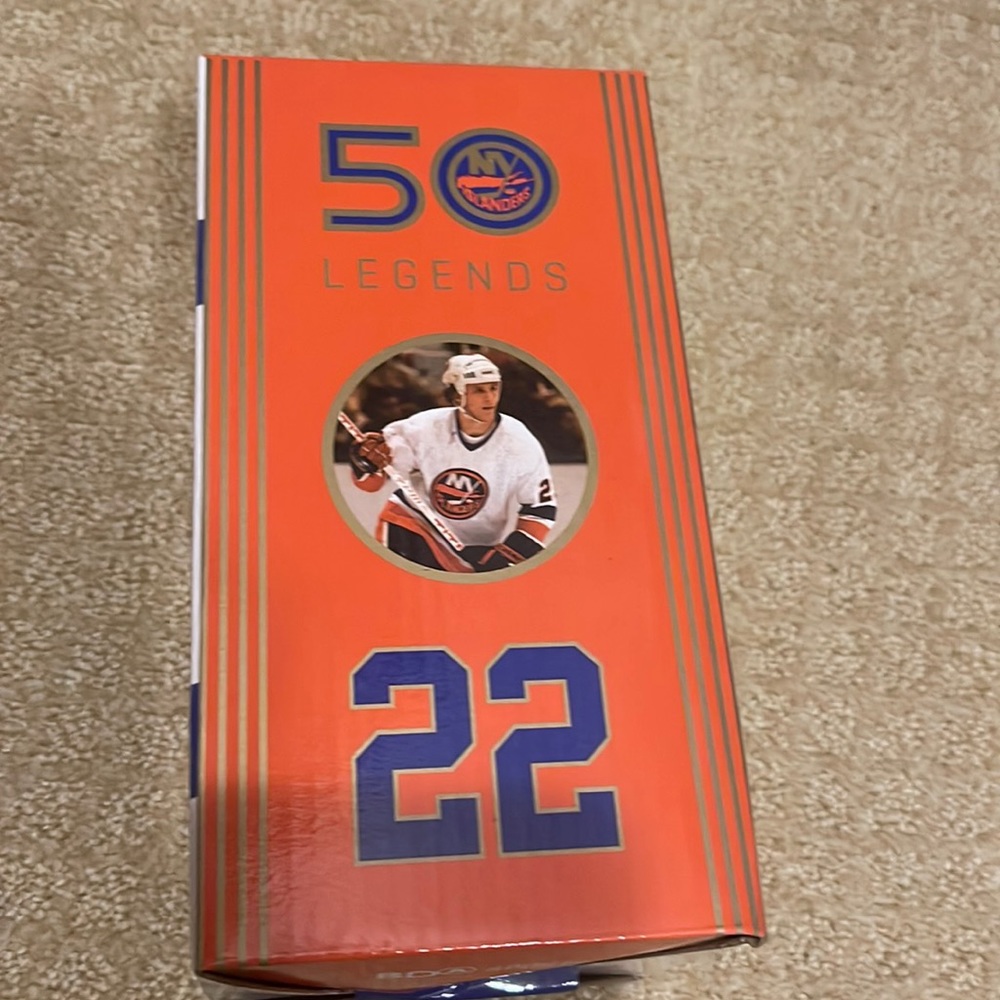 Mike Bossy Bobelhead Figure